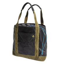 Load image into Gallery viewer, Boat Tote (Black)
